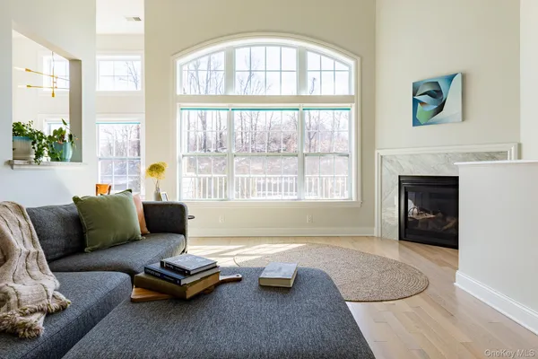 $585,000 | 204 Sacandaga Loop, Wappingers Falls, NY 12590
