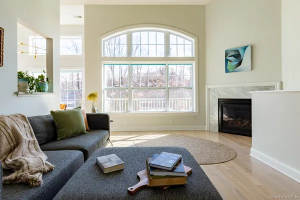 $585,000 | 204 Sacandaga Loop, Wappingers Falls, NY 12590