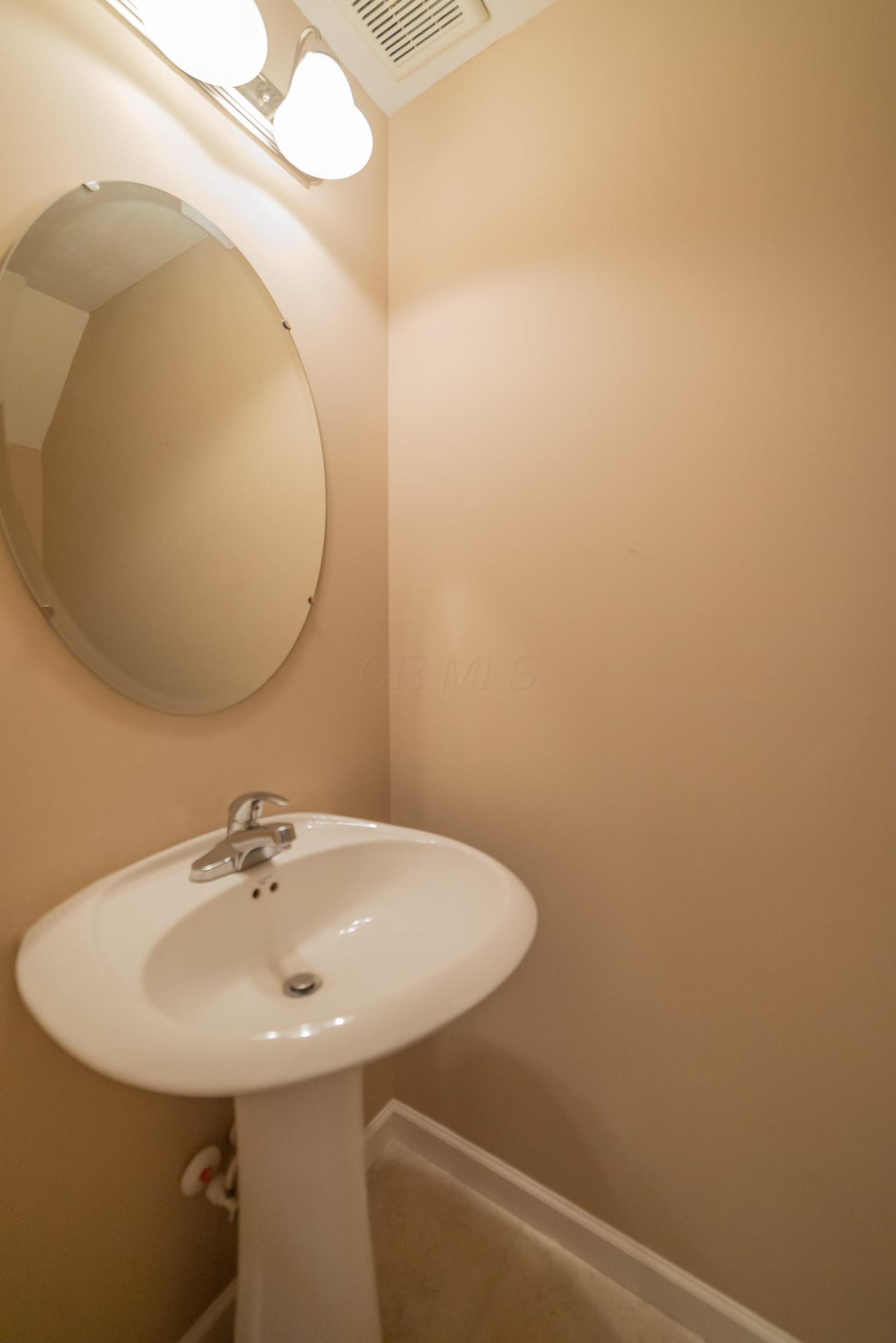 6177 Needletail Road, Unit 64617 Columbus, OH 43230 - Photo 23 of 33 Gallery Image 23