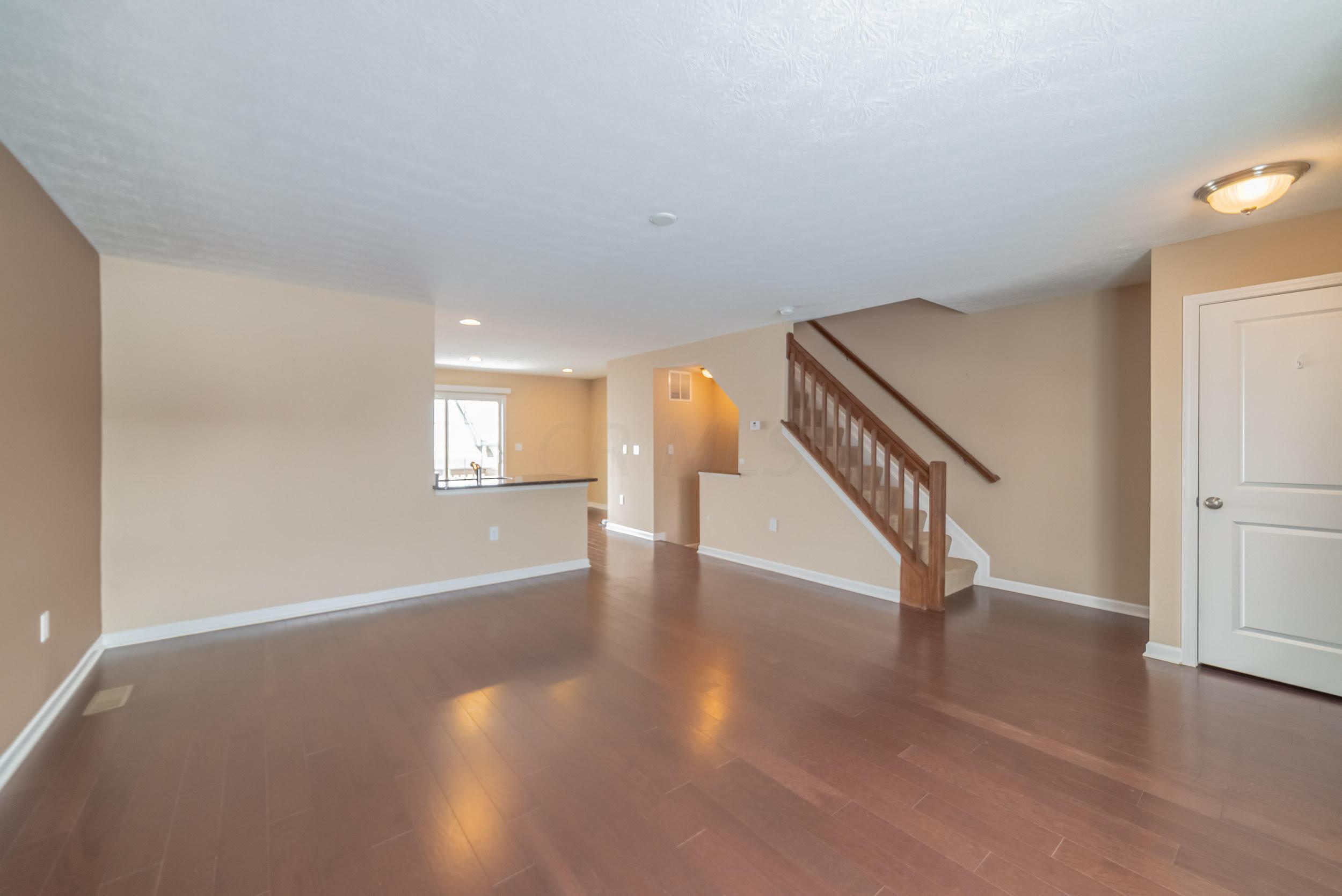6177 Needletail Road, Unit 64617 Columbus, OH 43230 - Photo 5 of 33 Gallery Image 5