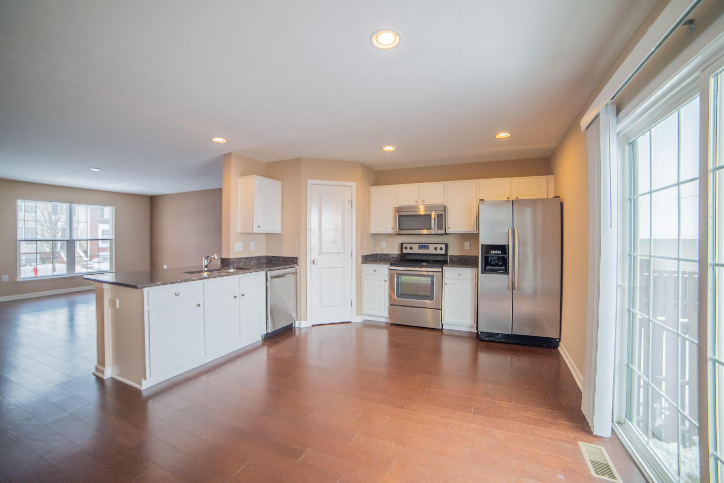 6177 Needletail Road, Unit 64617 Columbus, OH 43230 - Photo 8 of 33 Gallery Image 8