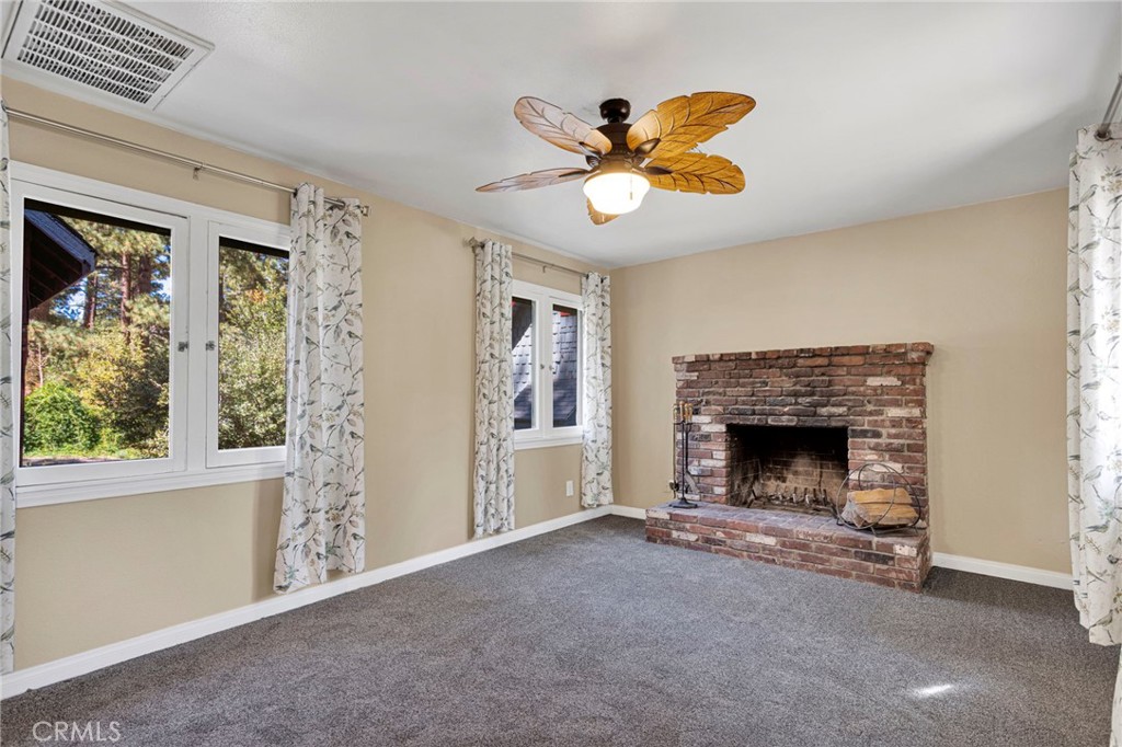 1038 Robin Road Wrightwood, CA 92397 - Photo 6 of 39 Gallery Image 6