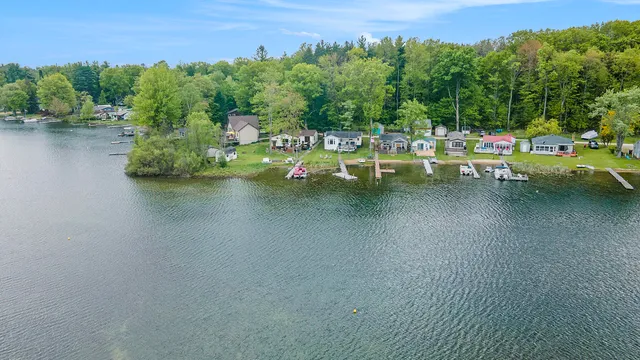 $289,000 | 6026 Keeney Road, Six Lakes, MI 48886