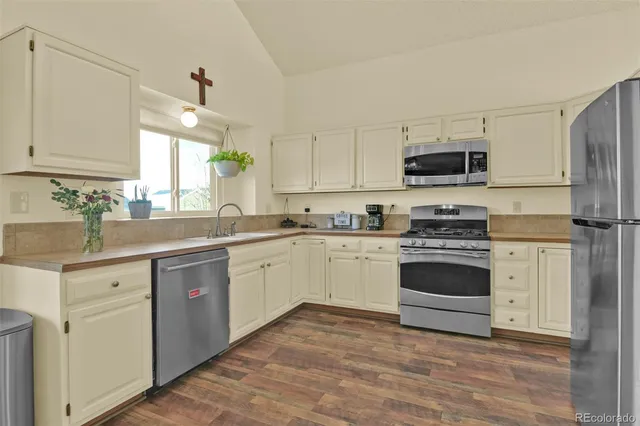 $558,000 | 1320 Hamstead Court, Colorado Springs, CO 80907