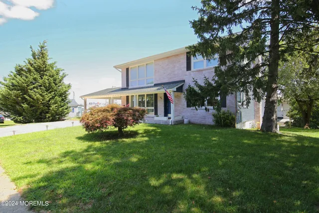 $3,500 | 16 Portland Road, Highlands, NJ 07732