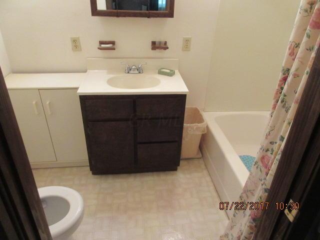 6261 Watkins Road Southwest Pataskala, OH 43062 - Photo 18 of 20