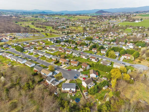 $425,000 | 190 Clara Court, Harrisonburg, VA 22802