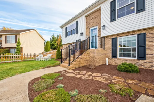 $425,000 | 190 Clara Court, Harrisonburg, VA 22802
