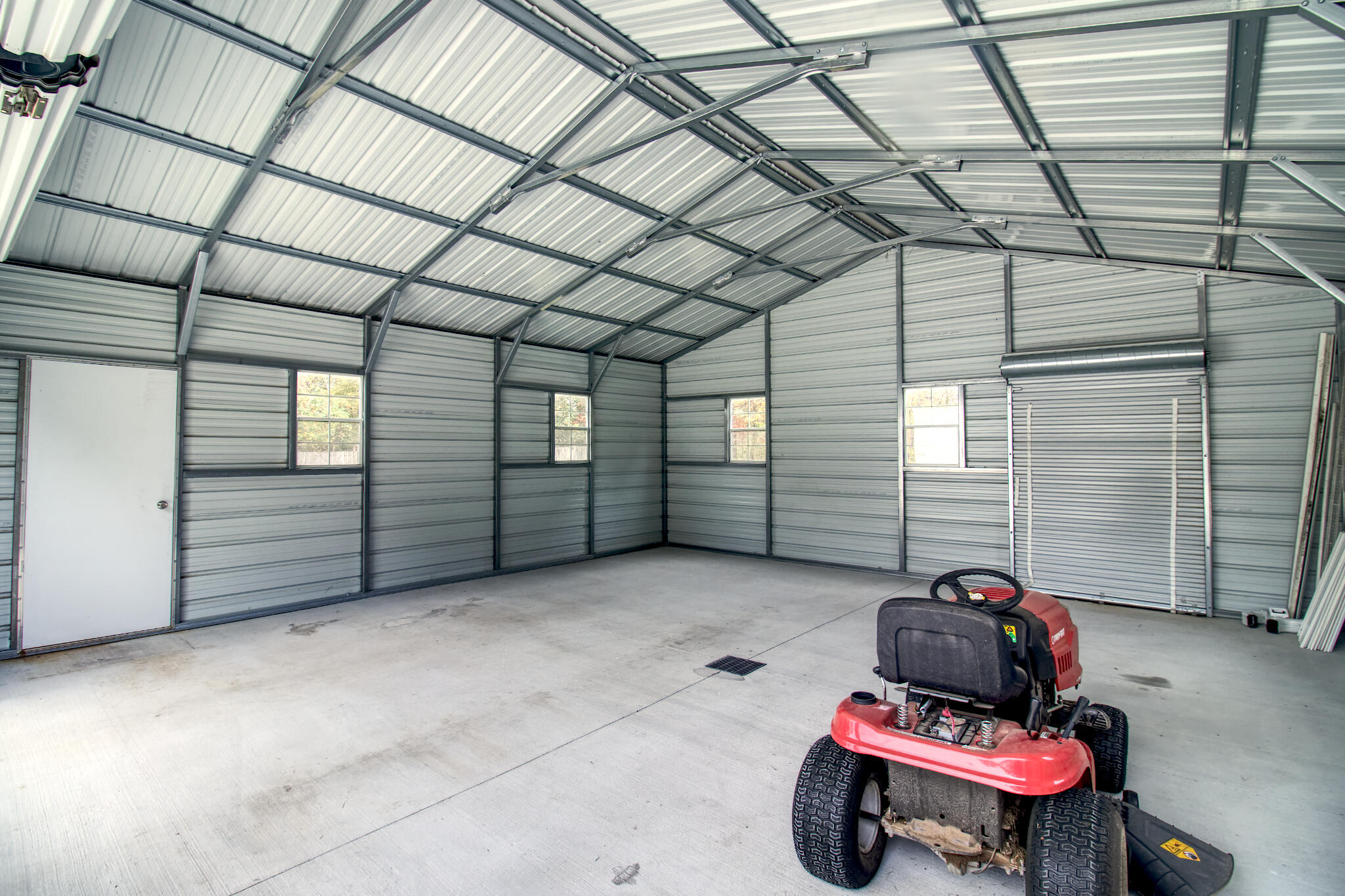 1792 Old Alabama Road Southwest McDonald, TN 37353 - Photo 7 of 28 1792-Old-Alabama-Garage-2