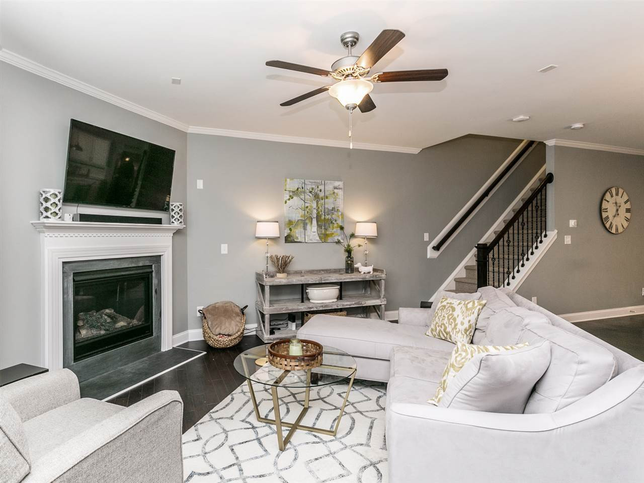 132 Token House Road Durham, NC 27703 - Photo 11 of 22 Living Area