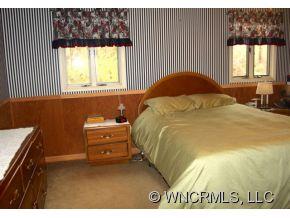 160 Buffett Road Canton, NC 28716 - Photo 14 of 21
