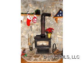 160 Buffett Road Canton, NC 28716 - Photo 8 of 21