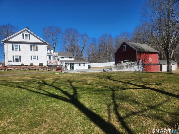 $1,300 | 2 Tolland Green, Unit 2, Tolland, CT 06084