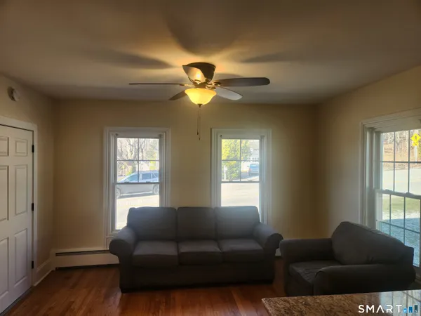 $1,300 | 2 Tolland Green, Unit 2, Tolland, CT 06084