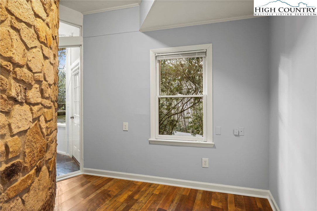 129 Laurel Drive Boone, NC 28607 - Photo 32 of 33