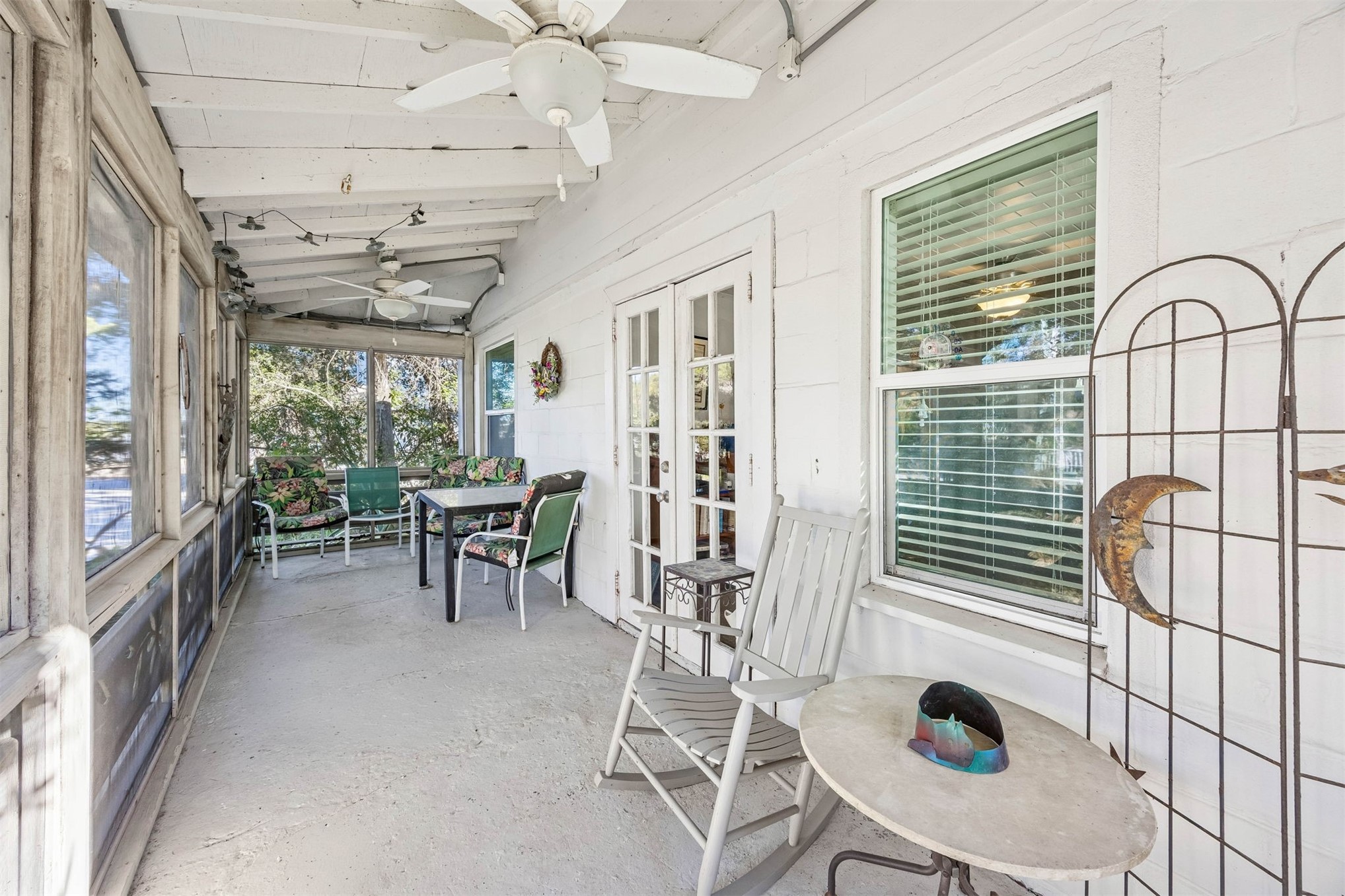 1012 Ladies Street Fernandina Beach, FL 32034 - Photo 13 of 64 a view of a dining room with furniture window and outside view