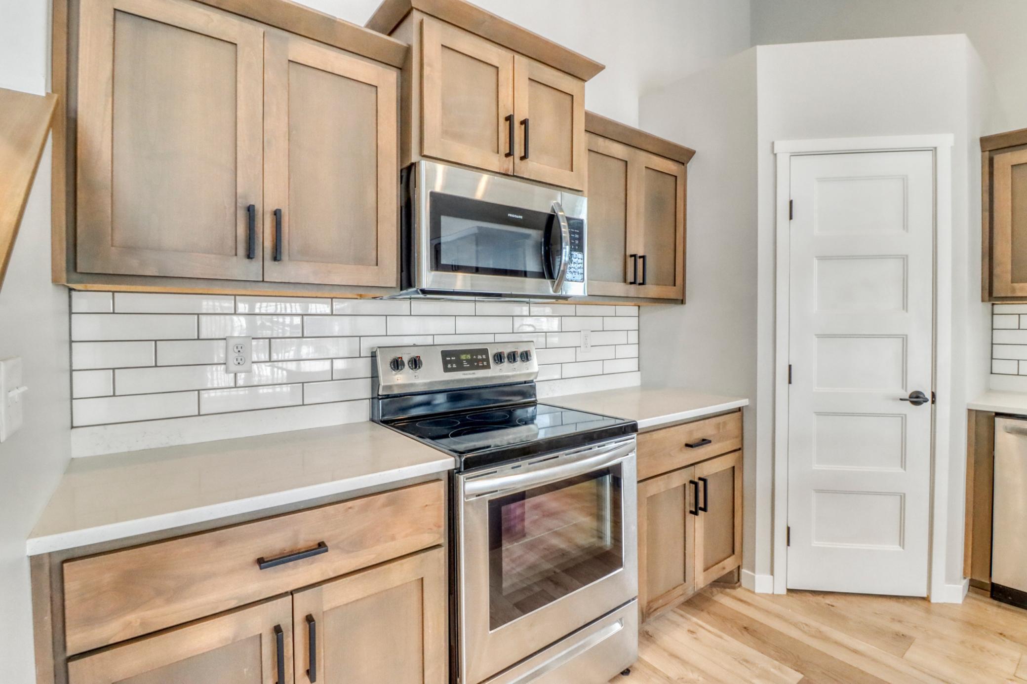 7345 27th Street South Fargo, ND 58104 - Photo 15 of 49