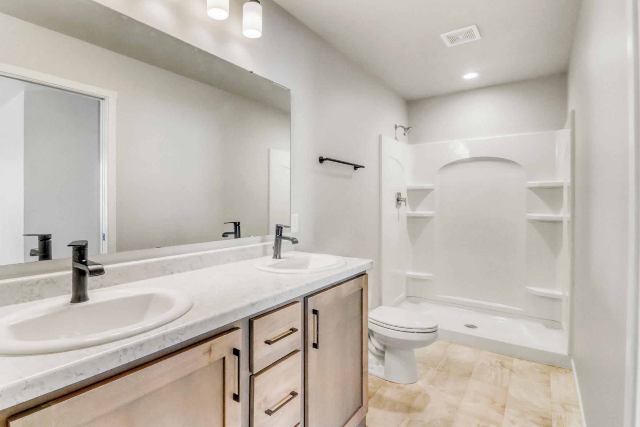 7345 27th Street South Fargo, ND 58104 - Photo 25 of 49