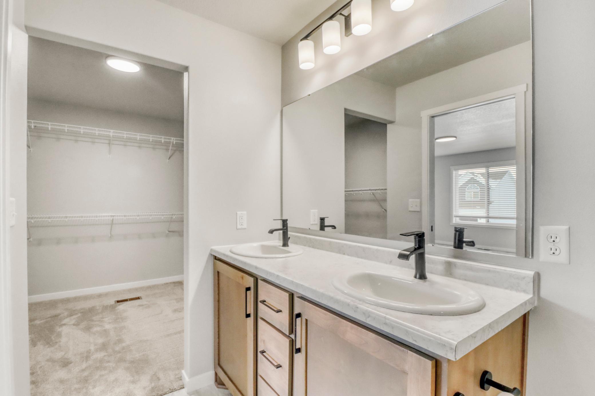 7345 27th Street South Fargo, ND 58104 - Photo 26 of 49