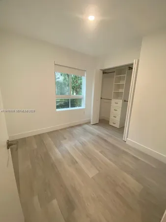 $3,000 | 2561 Northeast 193rd Street, Unit 1107, Miami, FL 33180