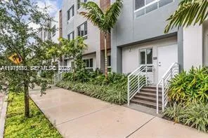 $3,000 | 2561 Northeast 193rd Street, Unit 1107, Miami, FL 33180