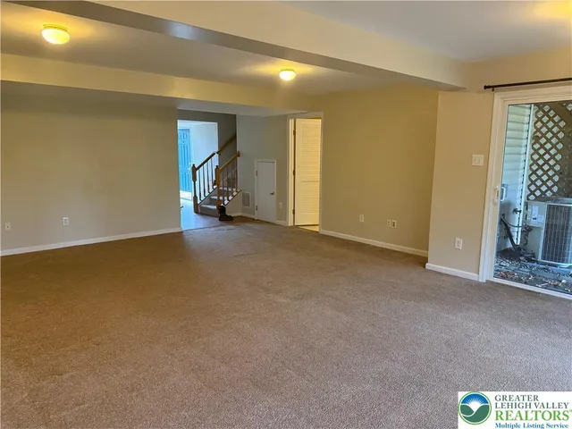 a view of empty room