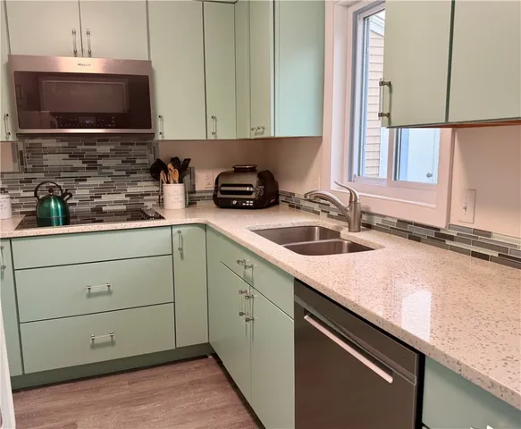 $349,000 | 16 Castlerock Drive, Unit B, Charlestown, RI 02813