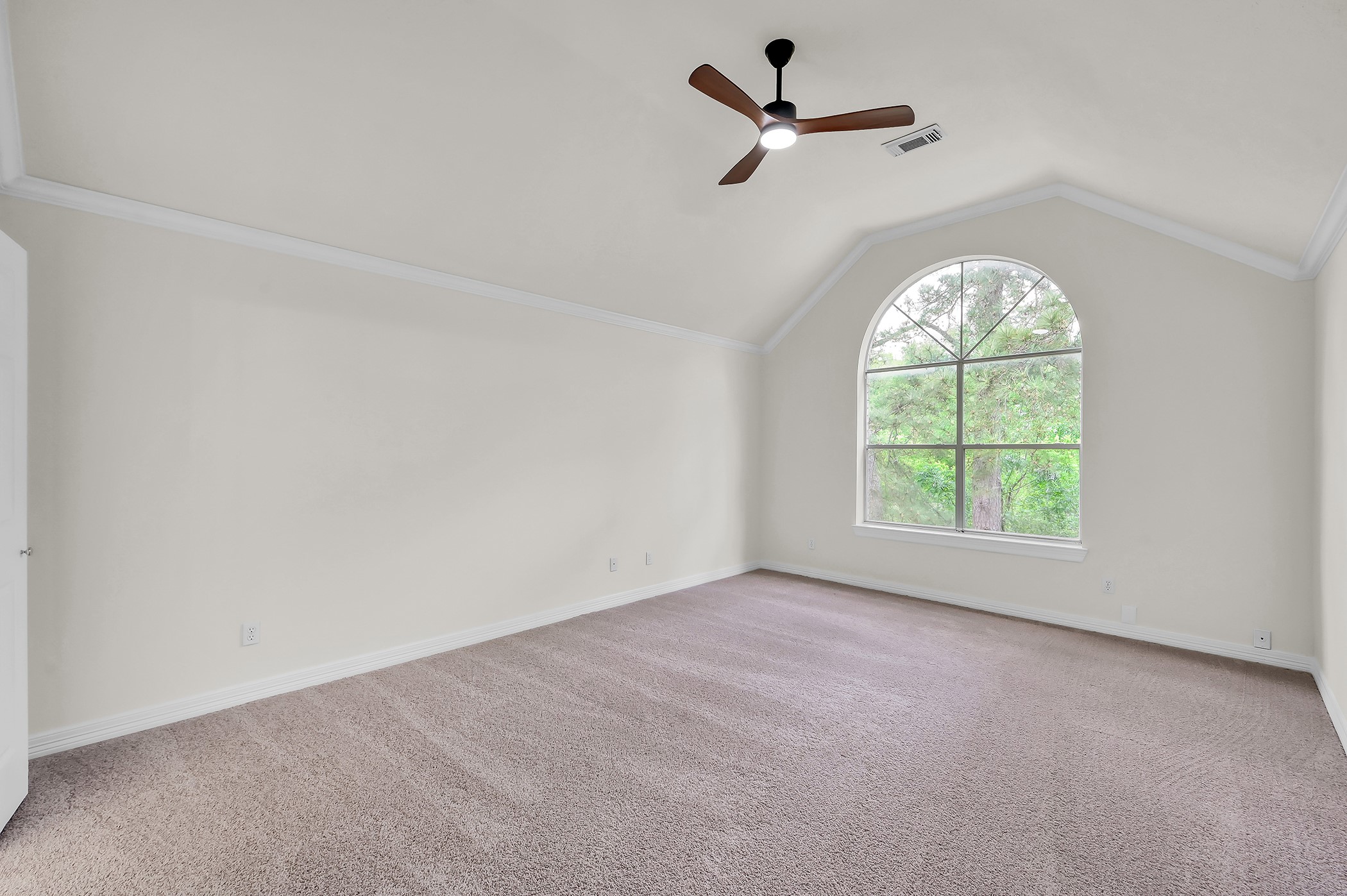 18310 Rittenhouse Park Court Spring, TX 77379 - Photo 16 of 35 Enormous private primary suite tucked away on the 2nd floor with endless treetop views.