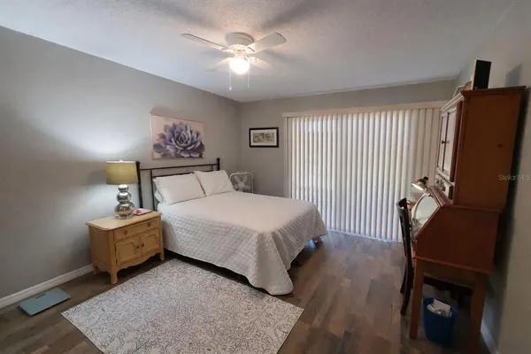 $1,300 | 1391 Mission Hills Boulevard, Clearwater, FL 33759