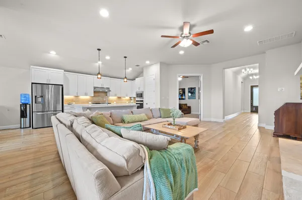 $484,000 | 228 Helena Lane, Kyle, TX 78640