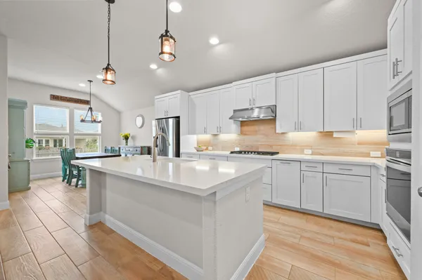 $484,000 | 228 Helena Lane, Kyle, TX 78640