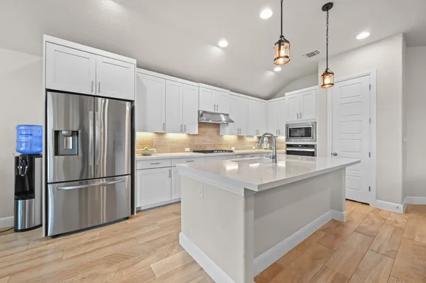 $484,000 | 228 Helena Lane, Kyle, TX 78640