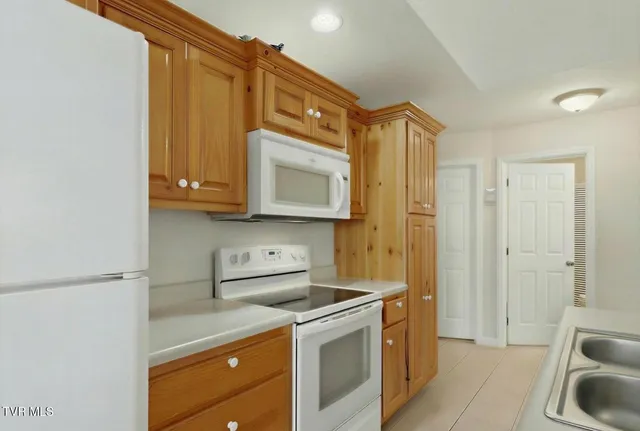 $279,000 | 1842 Country Meadows Drive, Sevierville, TN 37862