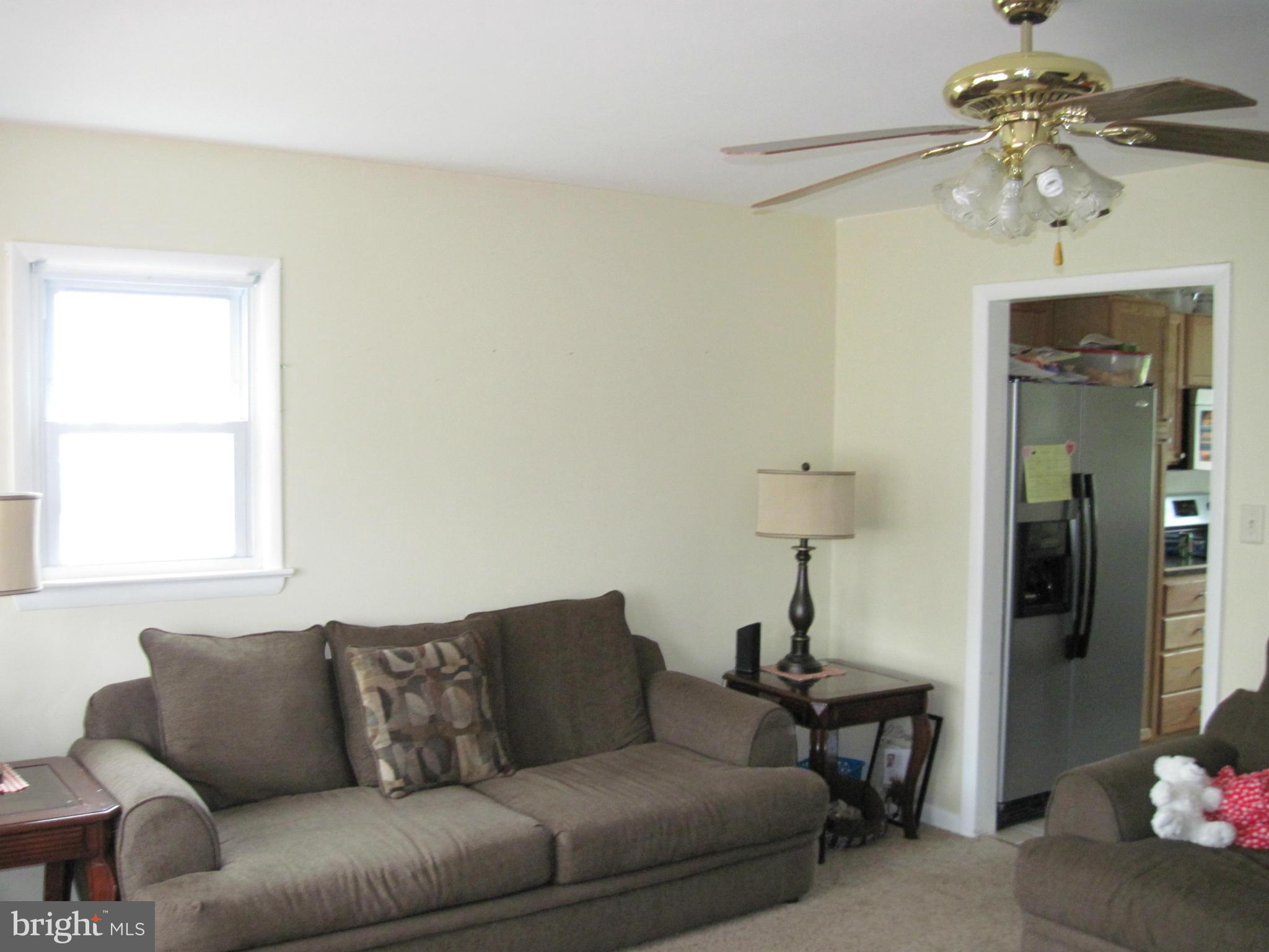 406 West 4th Avenue Ranson, WV 25438 - Photo 3 of 12 Living Room