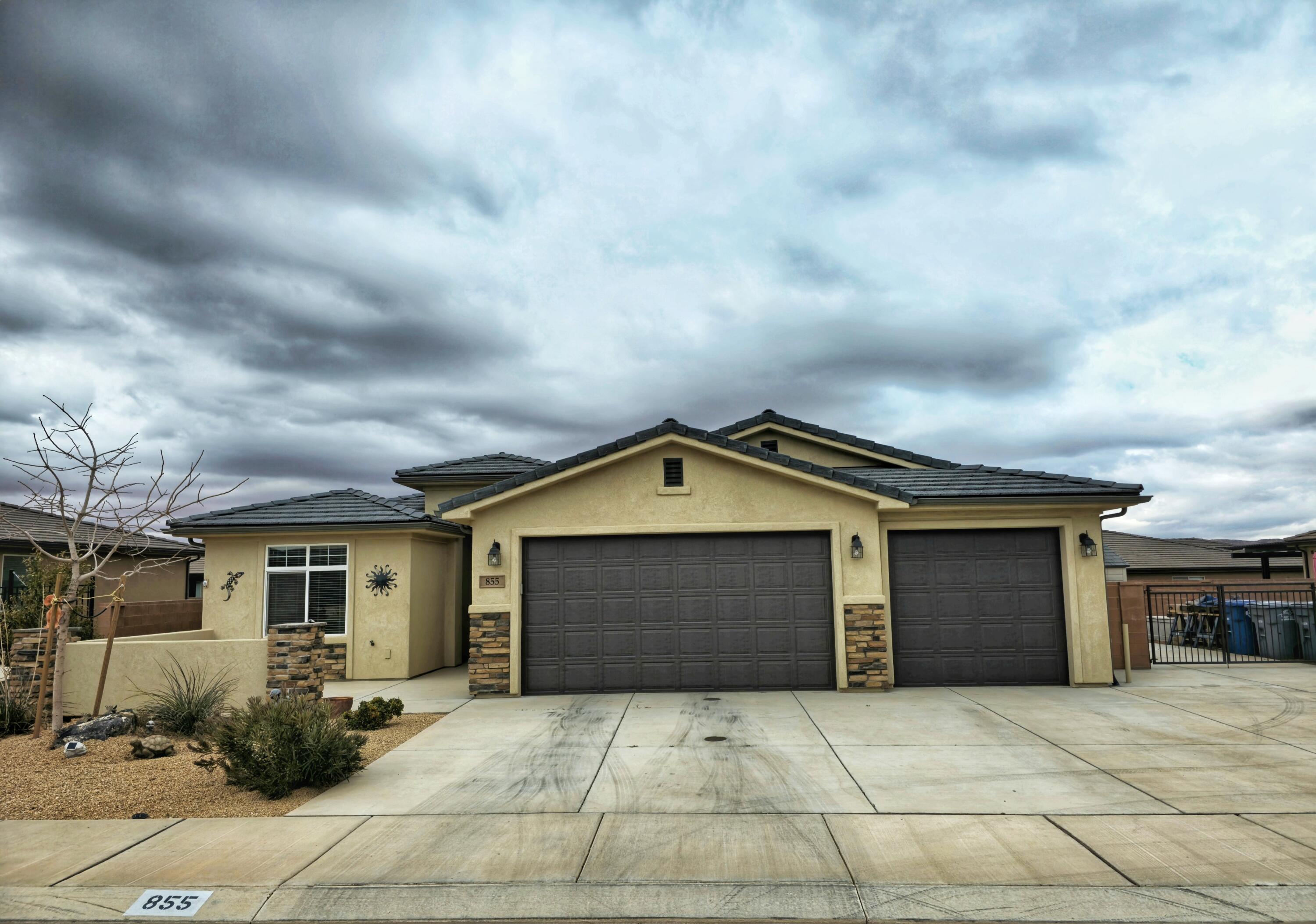 855 North 2850th Street West Hurricane, UT 84737 - Photo 1 of 1 front