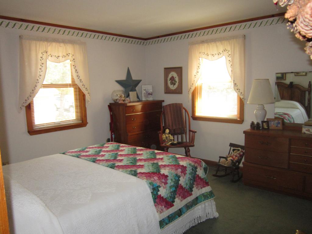 237 Point Road Wakefield, NH 03830 - Photo 12 of 28