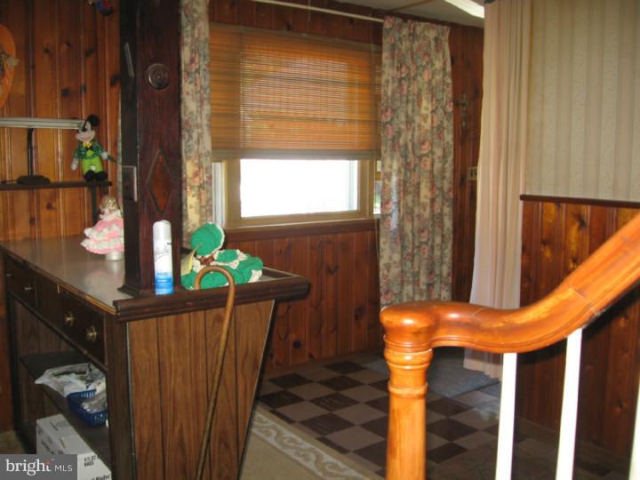 986 Prospect Avenue Croydon, PA 19021 - Photo 12 of 15