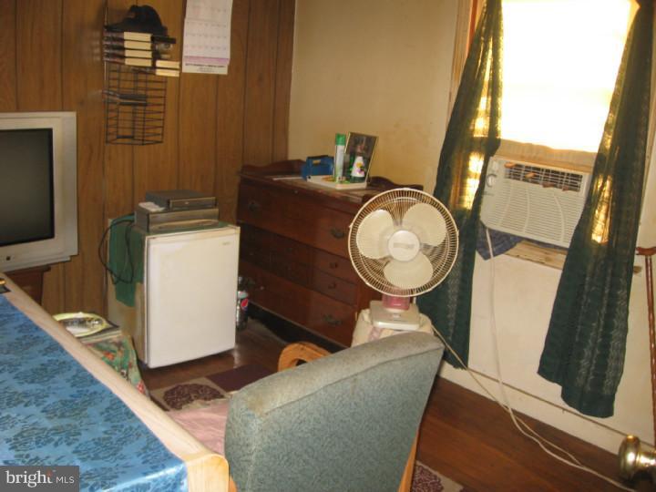 986 Prospect Avenue Croydon, PA 19021 - Photo 6 of 15