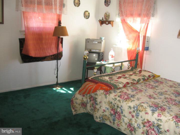 986 Prospect Avenue Croydon, PA 19021 - Photo 9 of 15