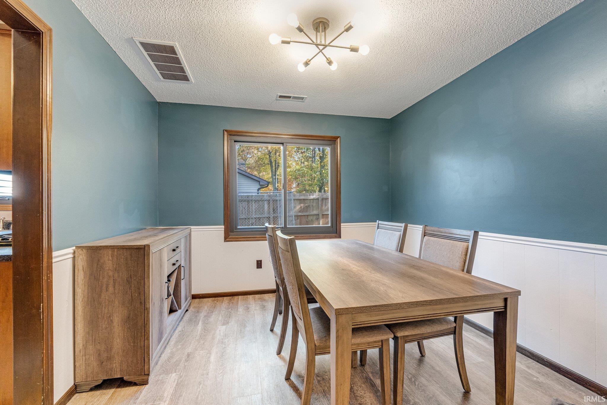 5832 Oak Fall Road Fort Wayne, IN 46845 - Photo 13 of 35 Gallery Image 13