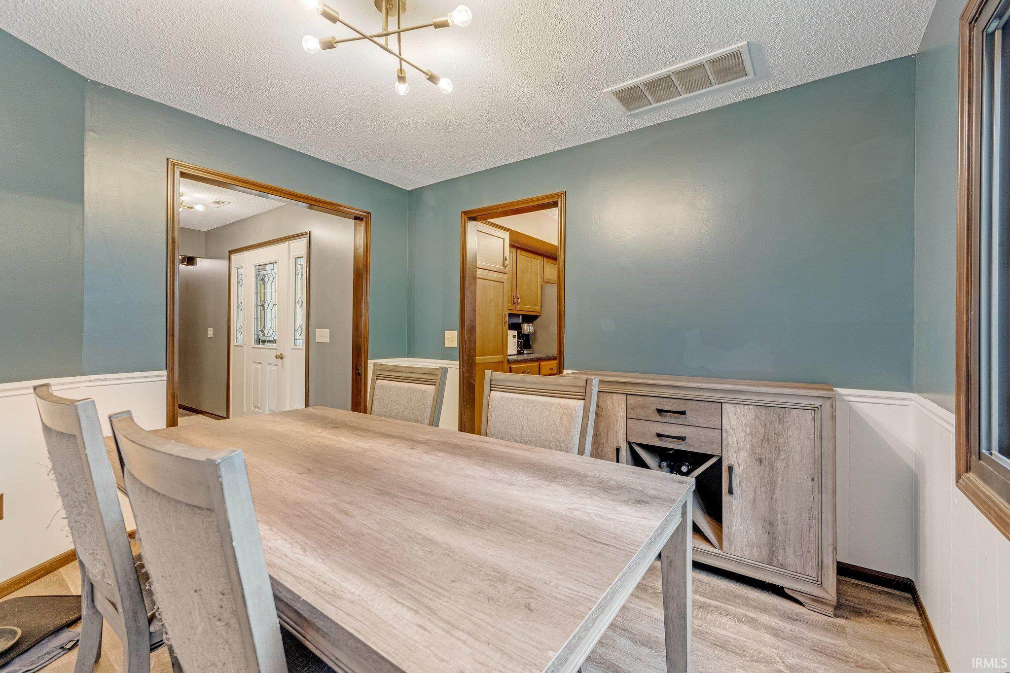 5832 Oak Fall Road Fort Wayne, IN 46845 - Photo 14 of 35 Gallery Image 14