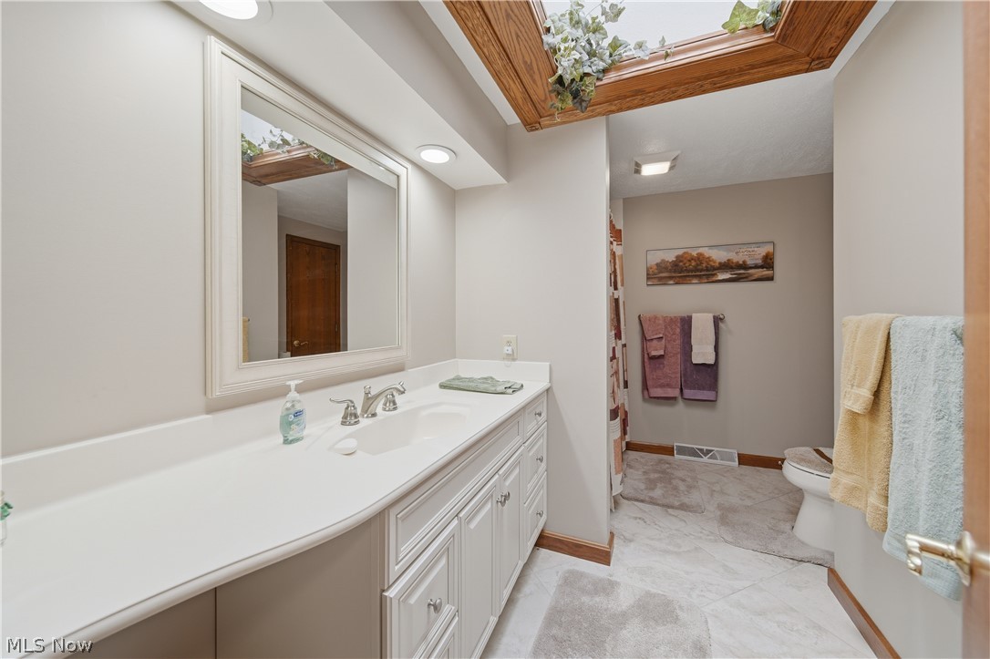 6118 Wiclif Road Northeast Canton, OH 44721 - Photo 25 of 48