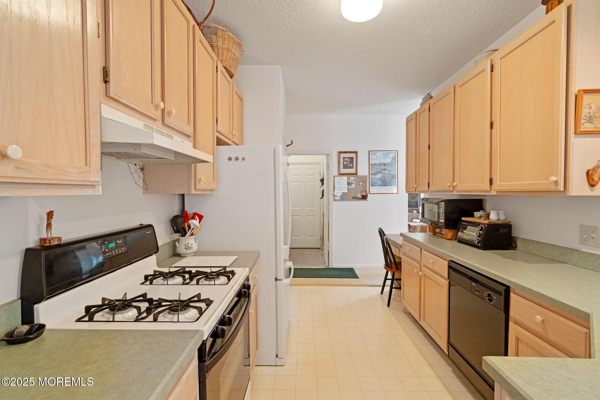 144 Sandpiper Road Barnegat, NJ 08005 - Photo 15 of 30 020-original-photo