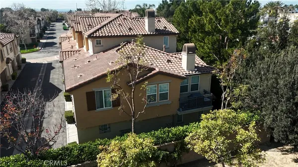 a view of yard with patio