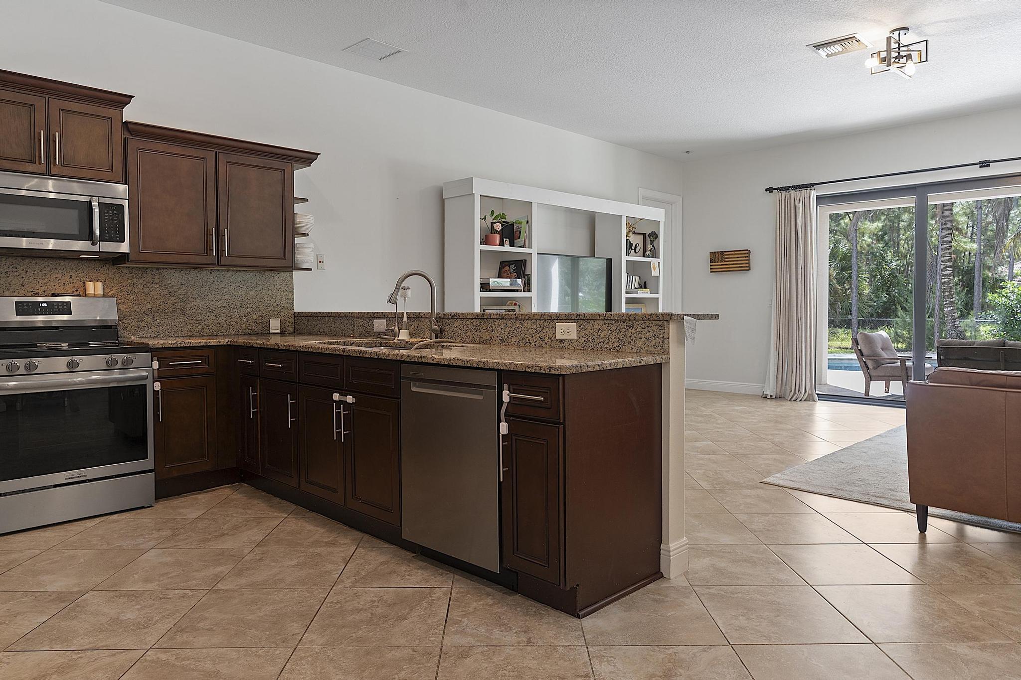 17226 72nd Road North Loxahatchee, FL 33470 - Photo 11 of 52 17226 72nd Rd N - #1404 - 244