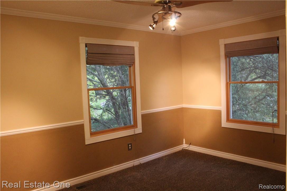 2389 Byron Road Howell, MI 48855 - Photo 43 of 70 IMG_0494.JPG