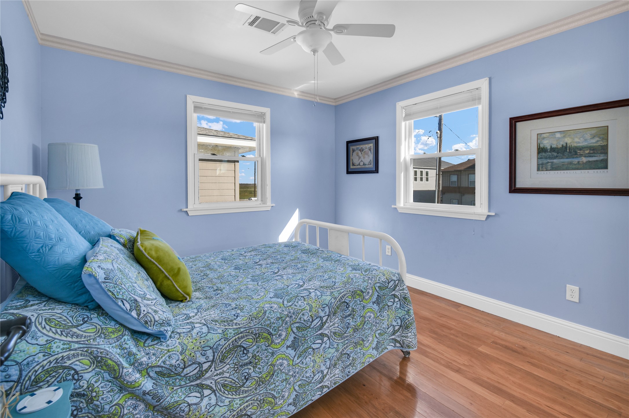 114 Four Master Road Freeport, TX 77541 - Photo 29 of 37 a bedroom with a bed and a window