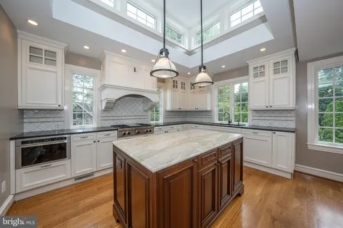 $2,395,000 | 101 East Brookhaven Road, Wallingford, PA 19086