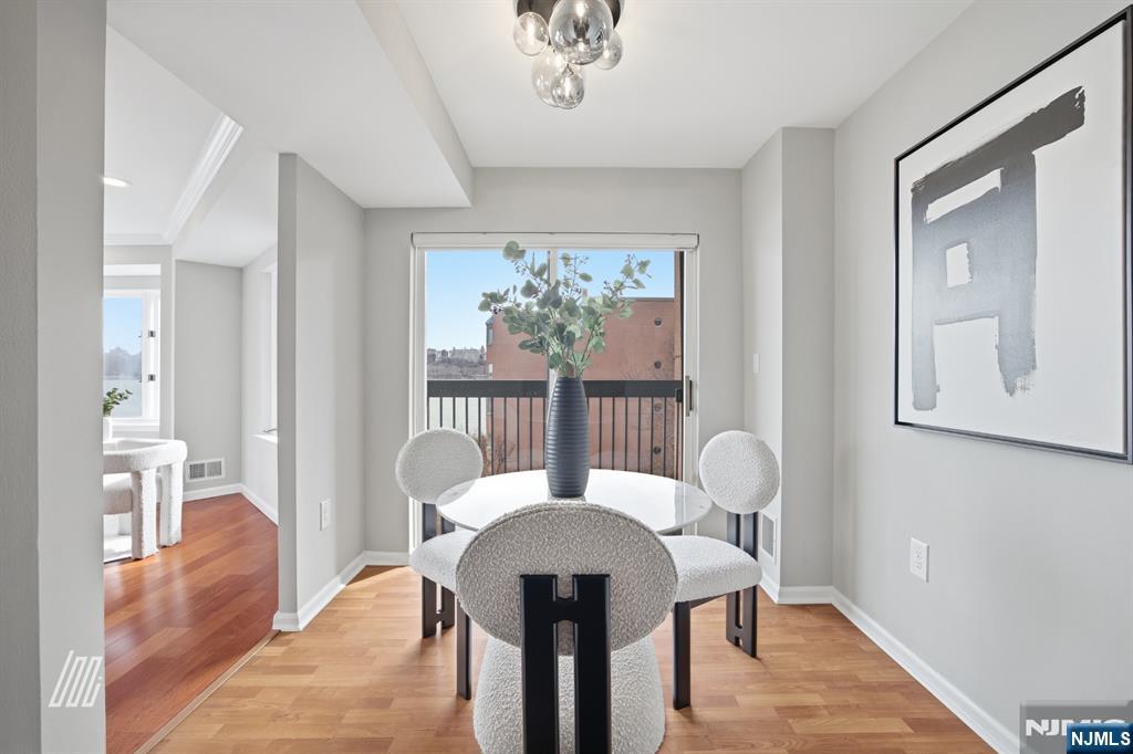 504 Nelson Court Edgewater, NJ 07020 - Photo 15 of 37