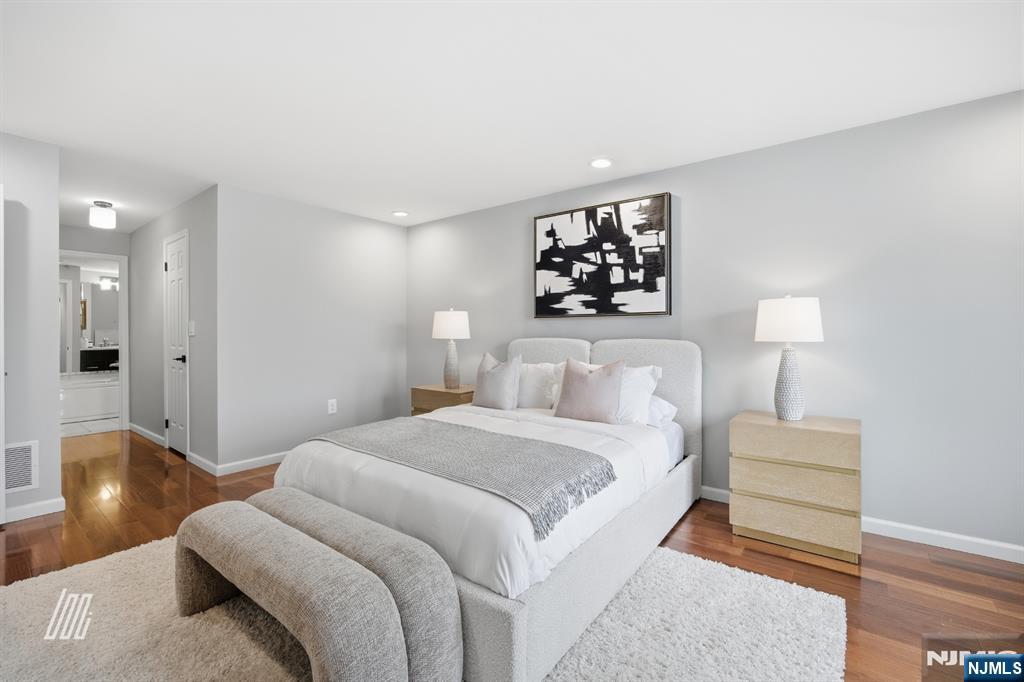 504 Nelson Court Edgewater, NJ 07020 - Photo 22 of 37